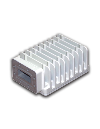 NJT8103F BUC 3W Bande C Standard (5.85 to 6.425...